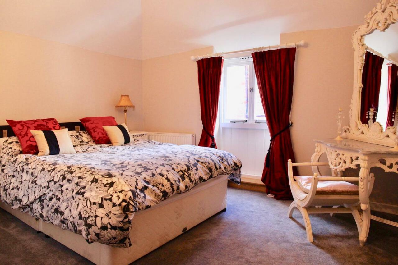 The Pigeon Loft Villa Hurst Green  Екстериор снимка